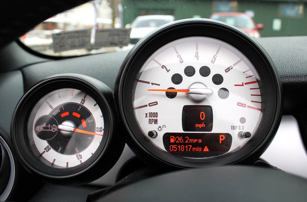 Used 2012 MINI Cooper Convertible image 22