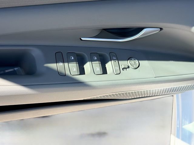 New 2026 Hyundai Elantra Blue image 17