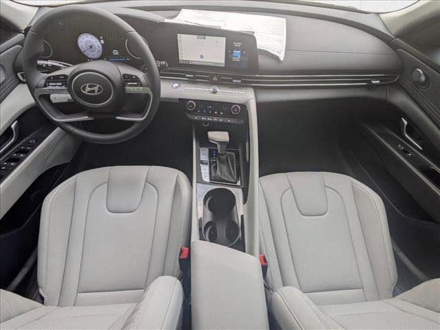 New 2025 Hyundai Elantra Limited image 16
