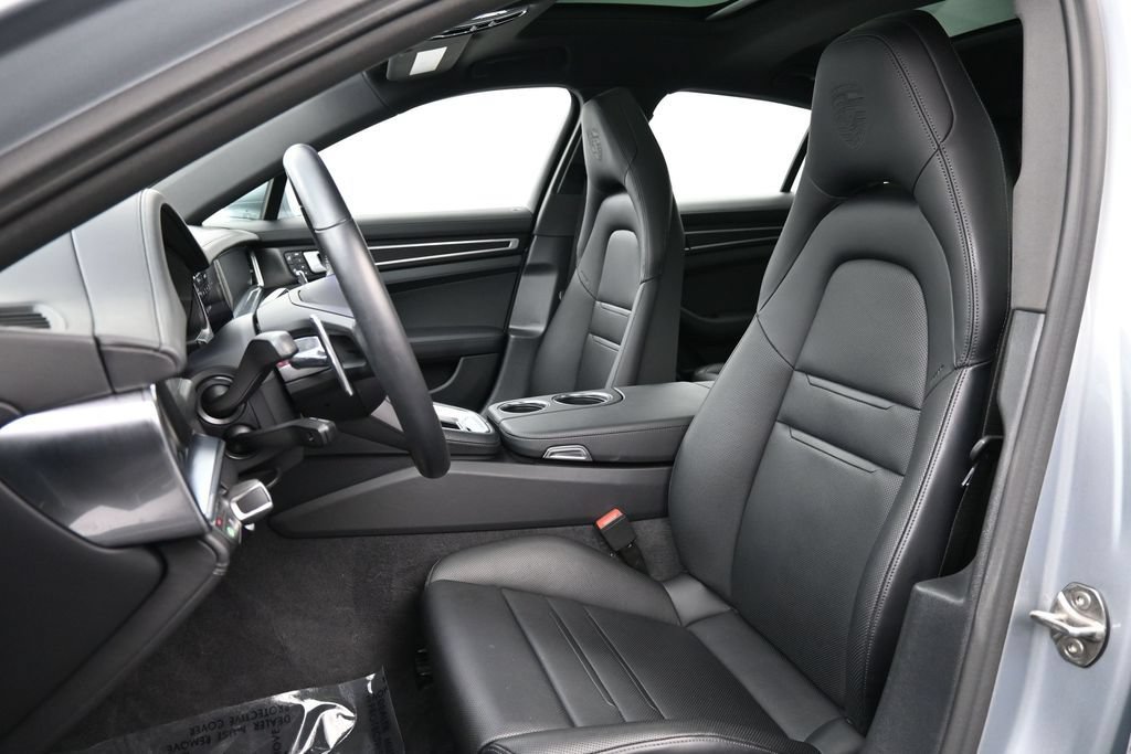 Certified 2023 Porsche Panamera Platinum Edition RWD image 5