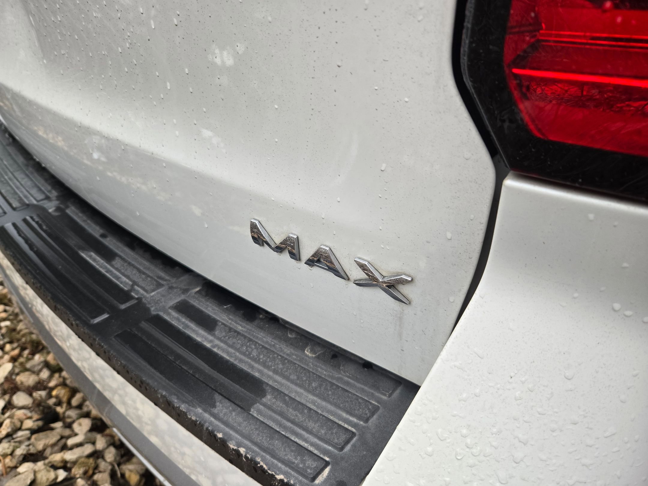 Used 2023 Ford Expedition Max XLT image 8