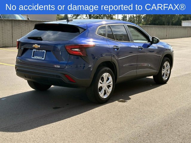 Certified 2024 Chevrolet Trax LS w/ Driver Confidence Package FWD image 7