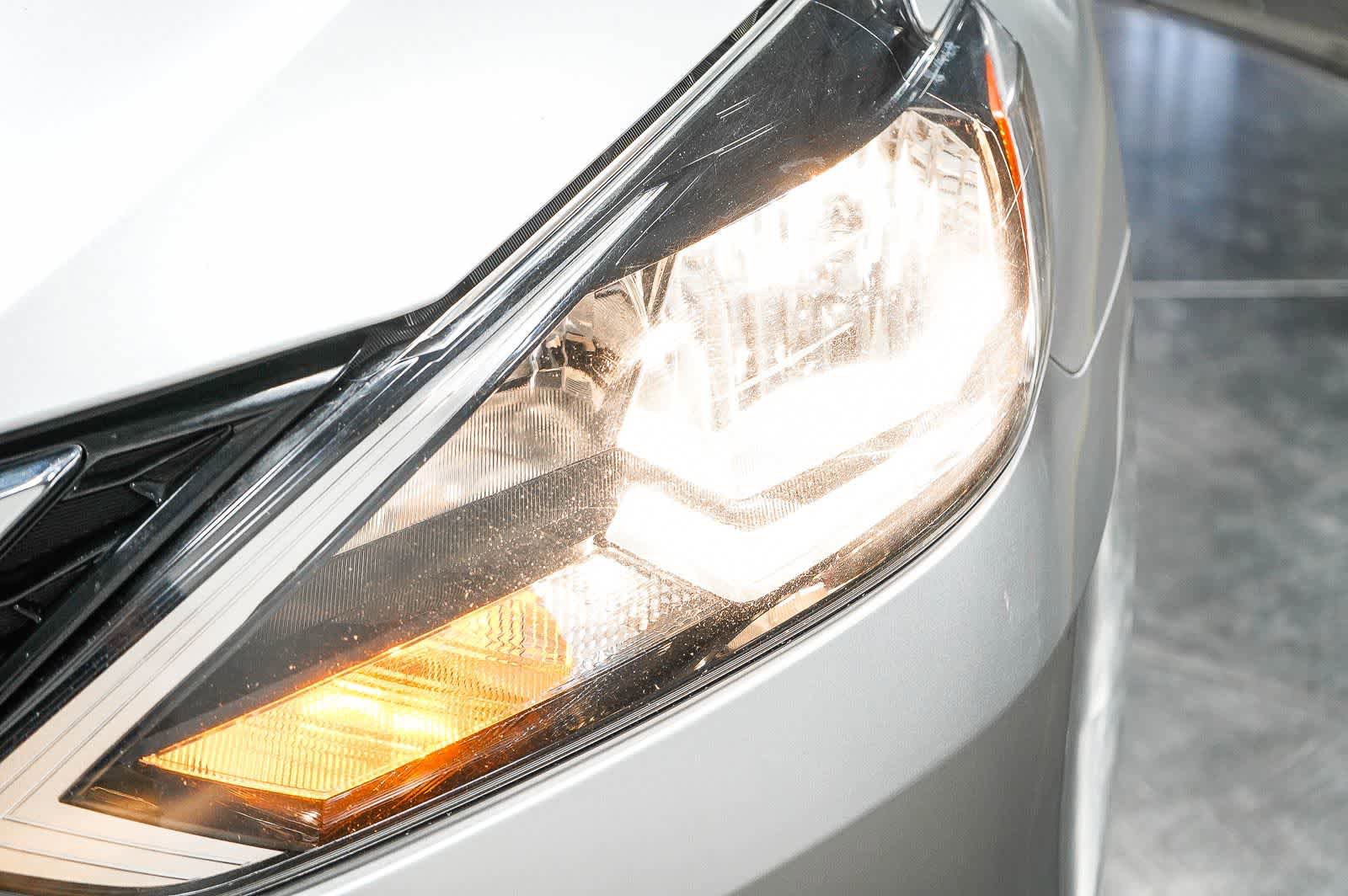 Used 2016 Nissan Sentra SV FWD image 7