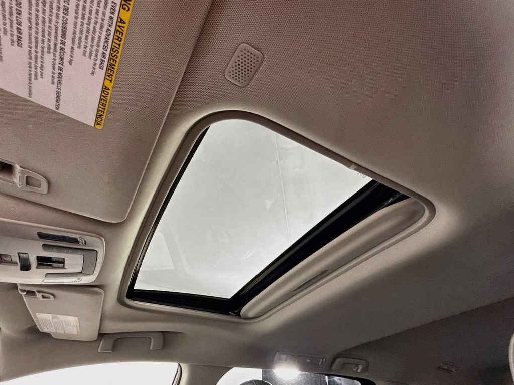Used 2022 Toyota Sienna XLE FWD image 20