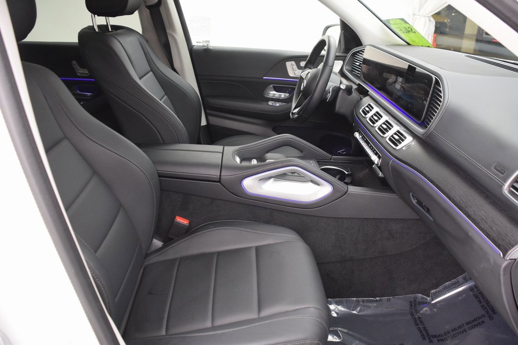 Certified 2025 Mercedes-Benz GLS 450 4MATIC image 16