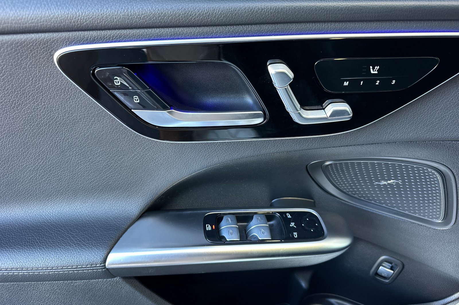 Certified 2023 Mercedes-Benz C 300 Sedan image 11