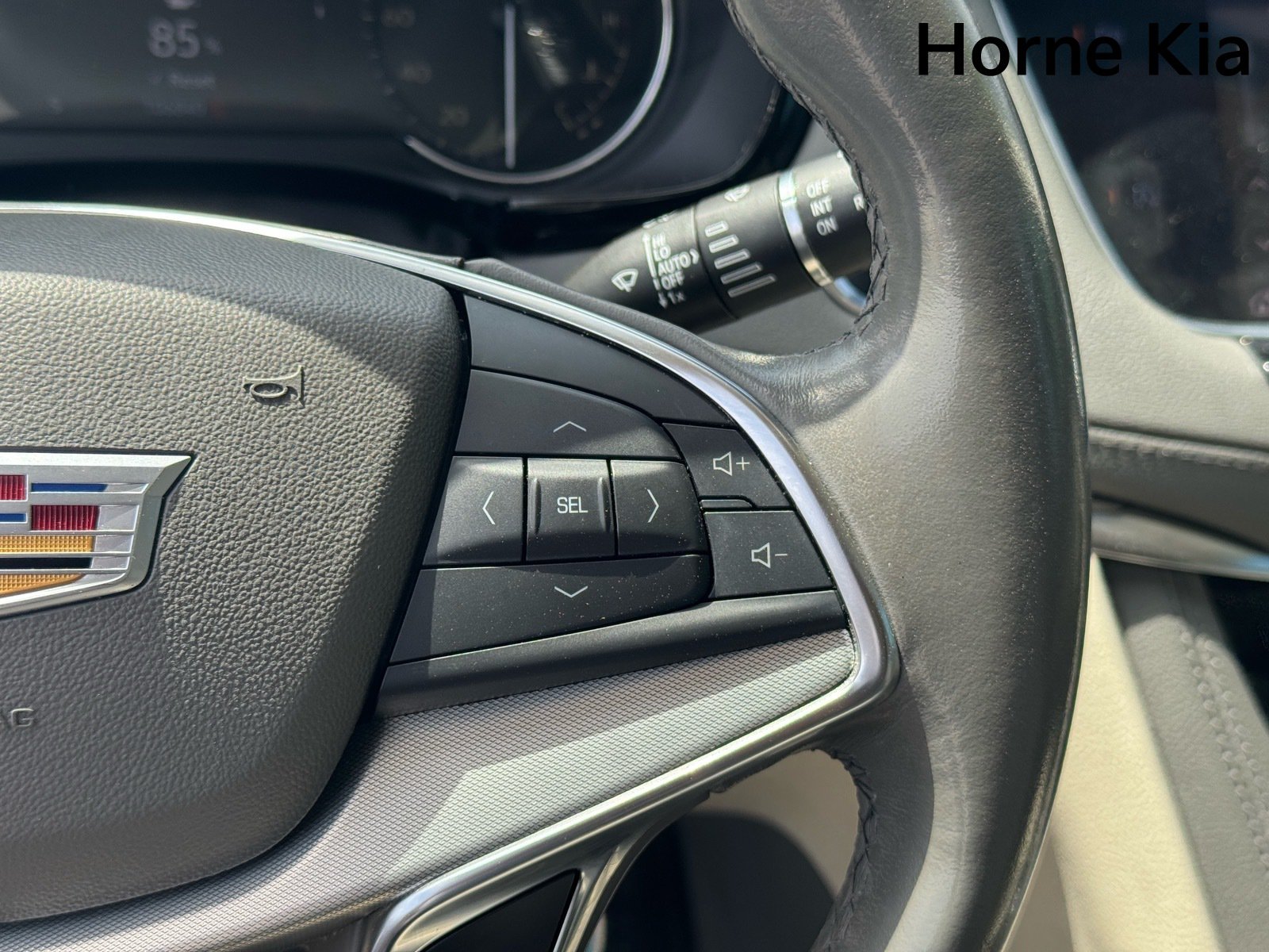 Used 2022 Cadillac XT5 Premium Luxury FWD image 19