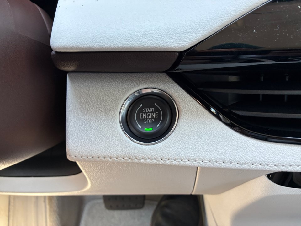 New 2026 Buick Enclave Avenir w/ Super Cruise Package FWD image 20
