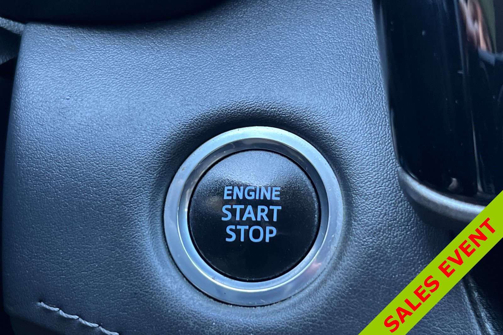 Used 2021 Toyota Highlander LE image 23