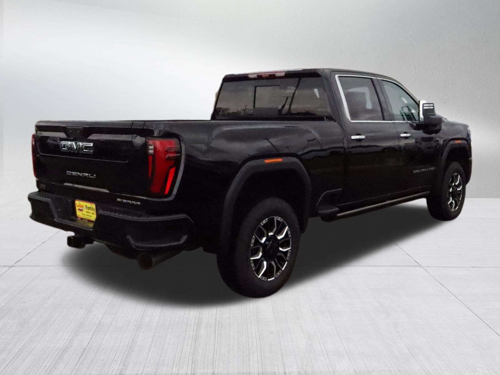 New 2026 GMC Sierra 3500 Denali Ultimate image 7