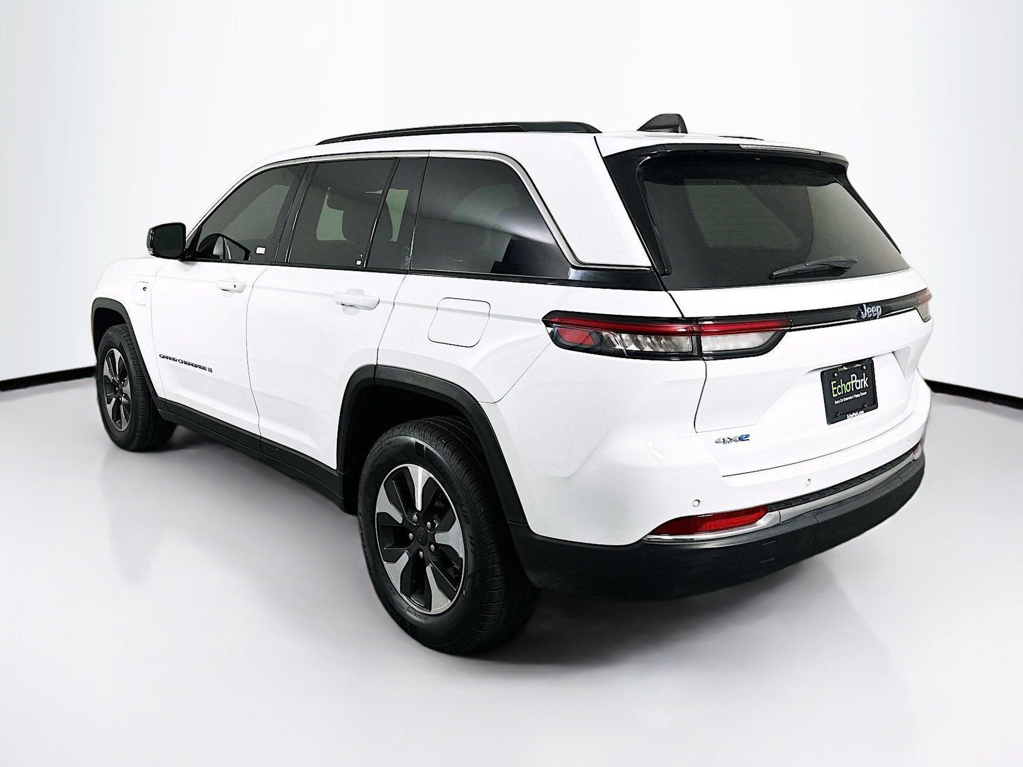 Used 2024 Jeep Grand Cherokee Limited 4xe AWD/4WD image 5