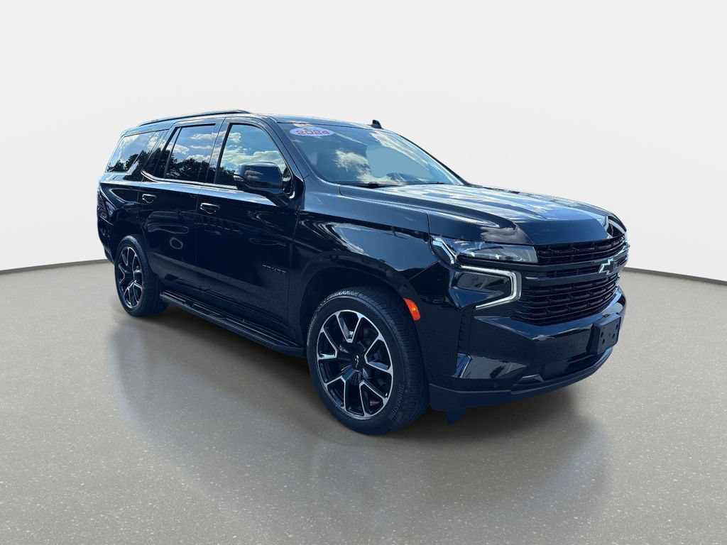 Used 2024 Chevrolet Tahoe RST w/ Luxury Package AWD/4WD image 2
