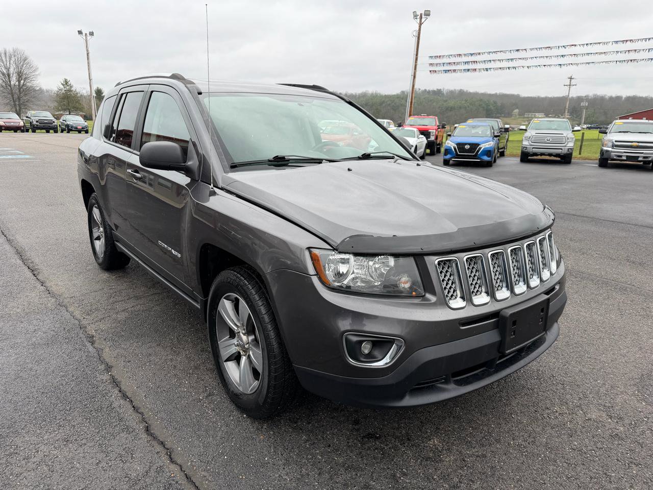 Used 2017 Jeep Compass High Altitude image 3