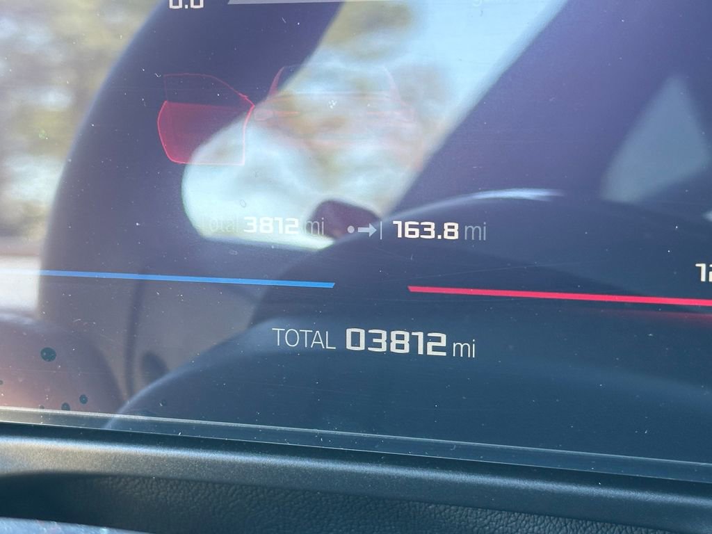 Used 2026 BMW M4 Coupe w/ Executive Package image 10