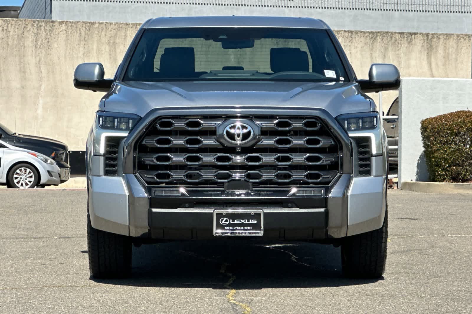 Used 2023 Toyota Tundra Platinum AWD/4WD image 10