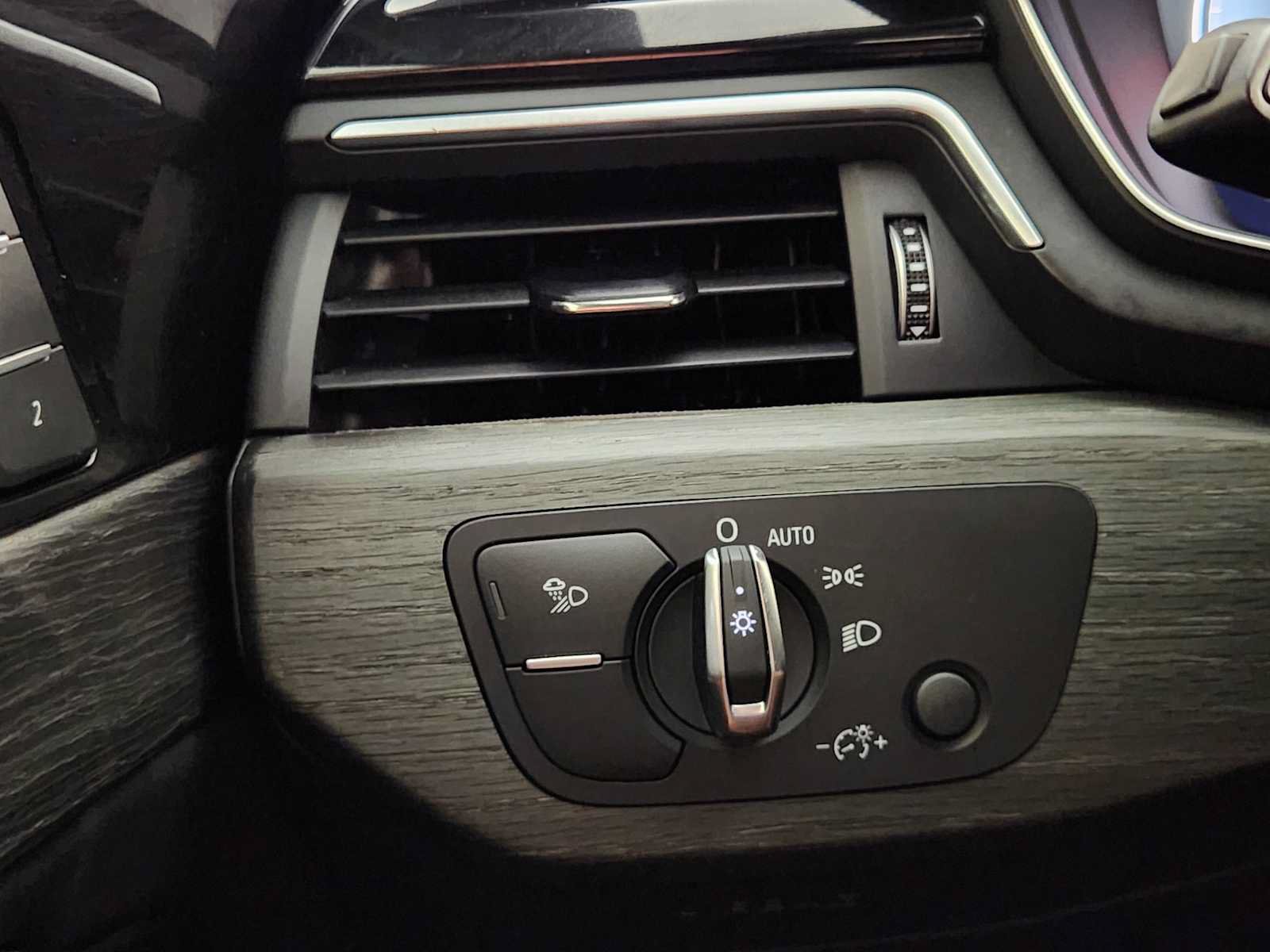 Used 2024 Audi A4 2.0T Premium Plus AWD/4WD image 22