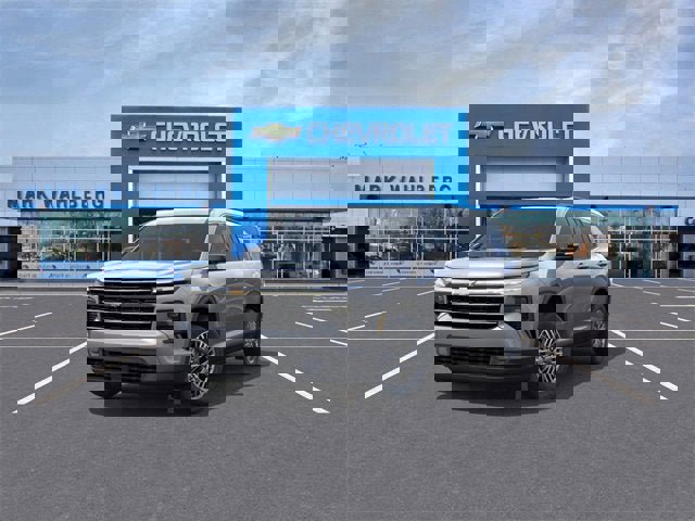 New 2026 Chevrolet Traverse LT w/ LPO, Floor Liner Package image 8