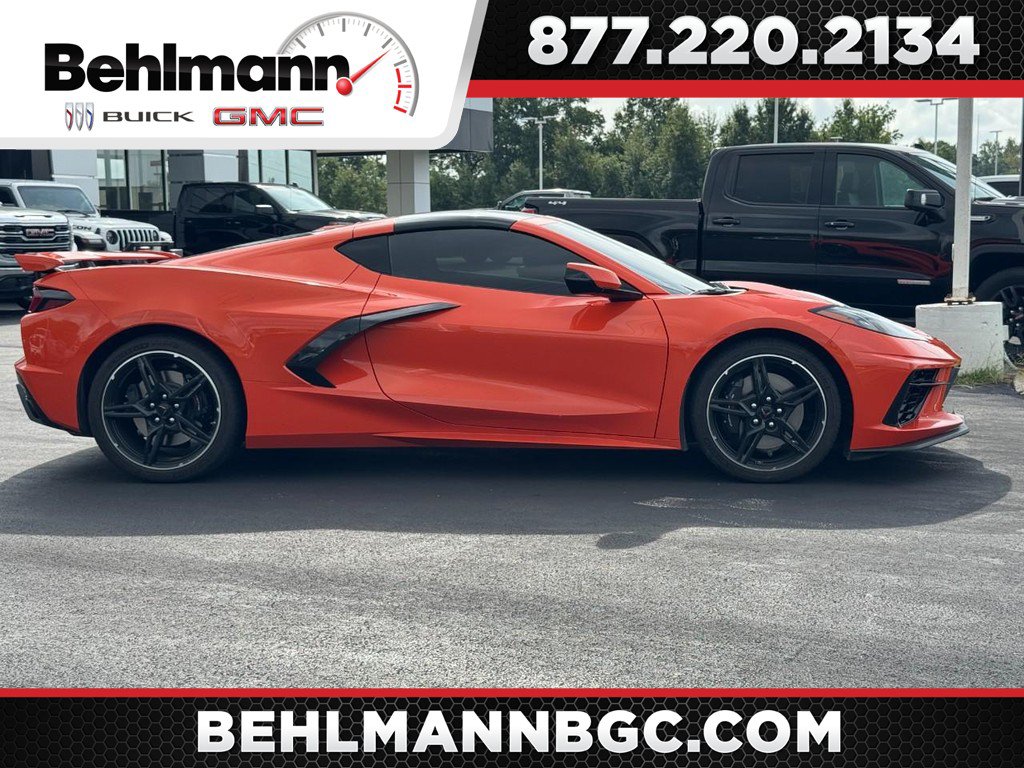 Used 2025 Chevrolet Corvette Stingray Premium Cpe w/ Z51 Performance Package RWD video 1