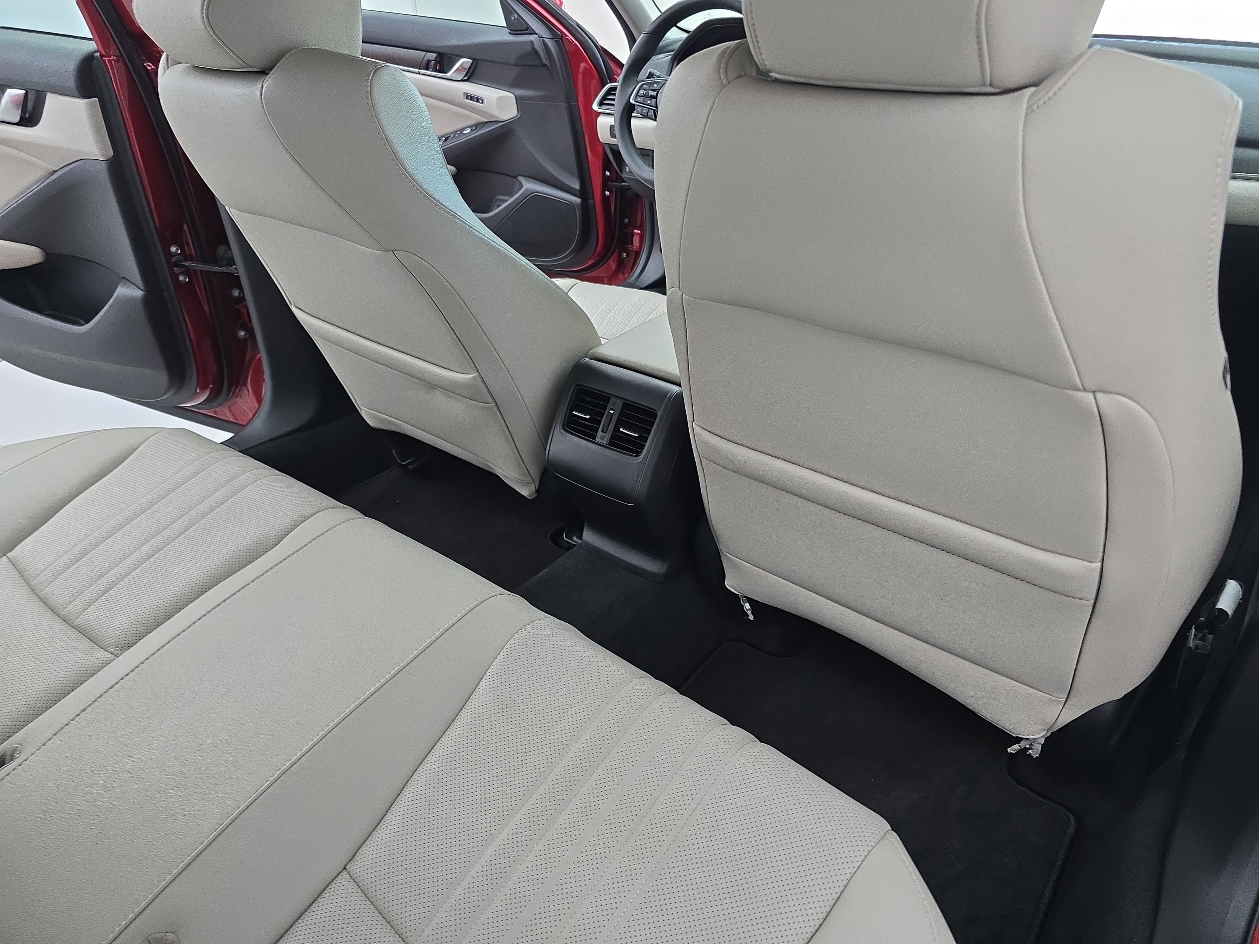 Used 2019 Honda Accord EX-L image 11