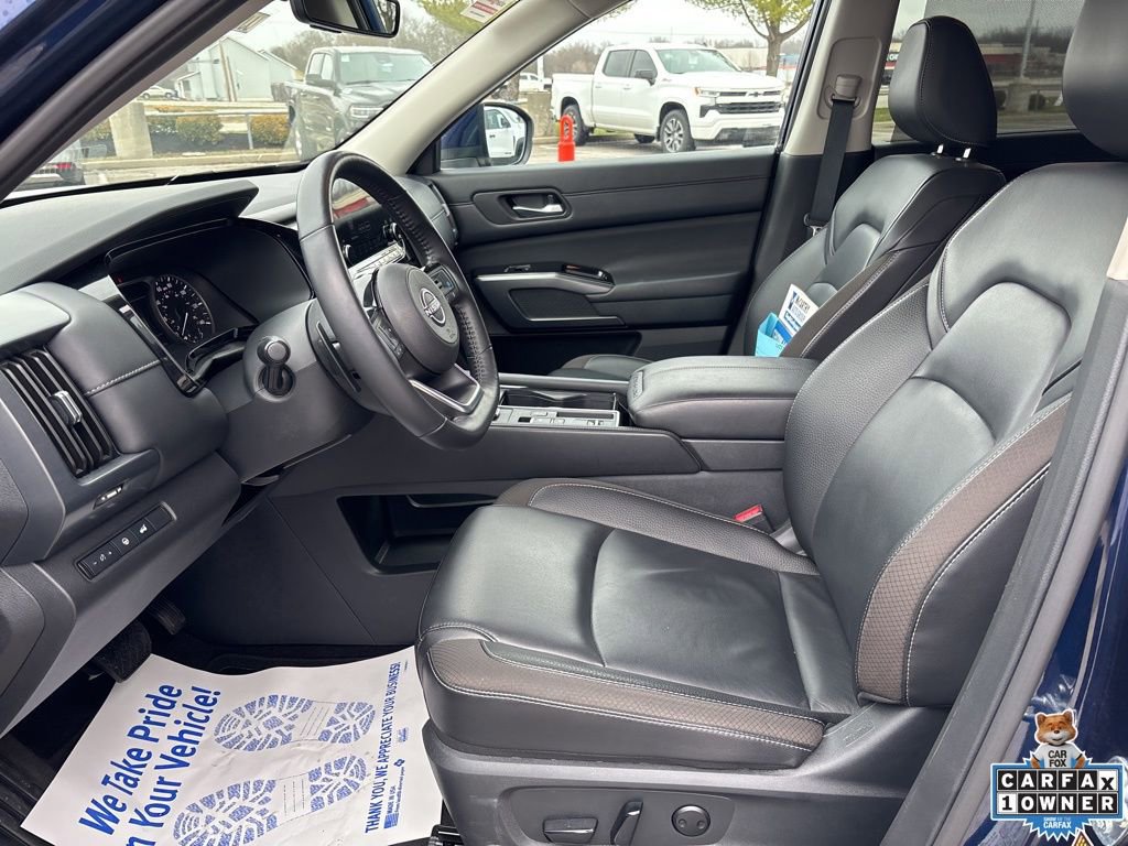 Used 2025 Nissan Pathfinder SL image 63