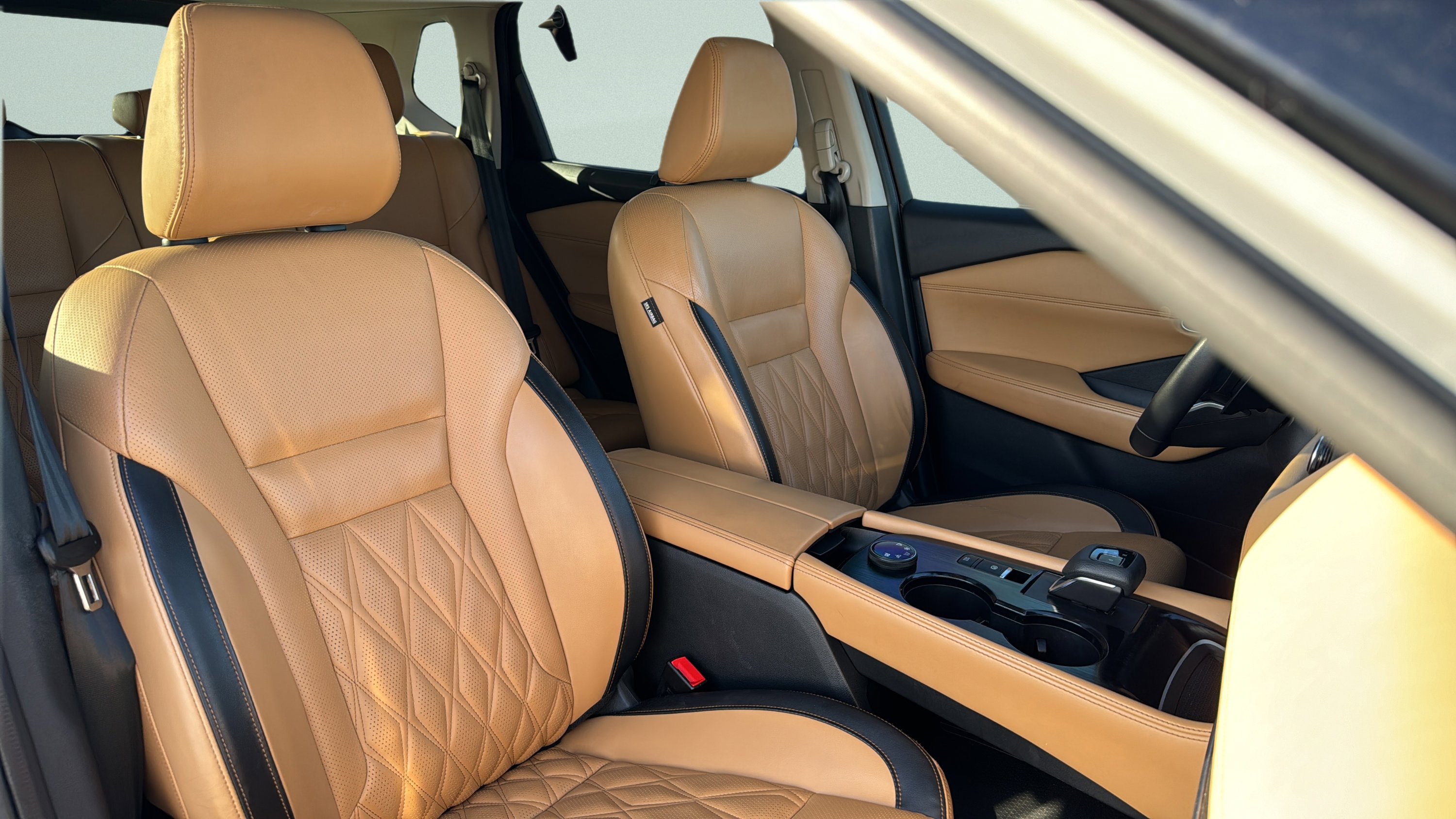 Used 2021 Nissan Rogue Platinum image 27