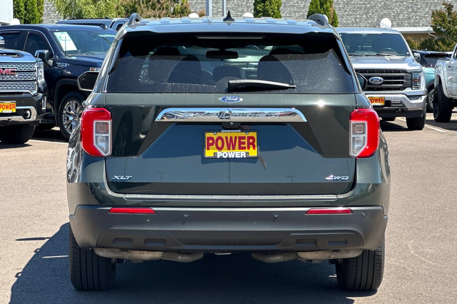 Used 2022 Ford Explorer XLT AWD/4WD image 5