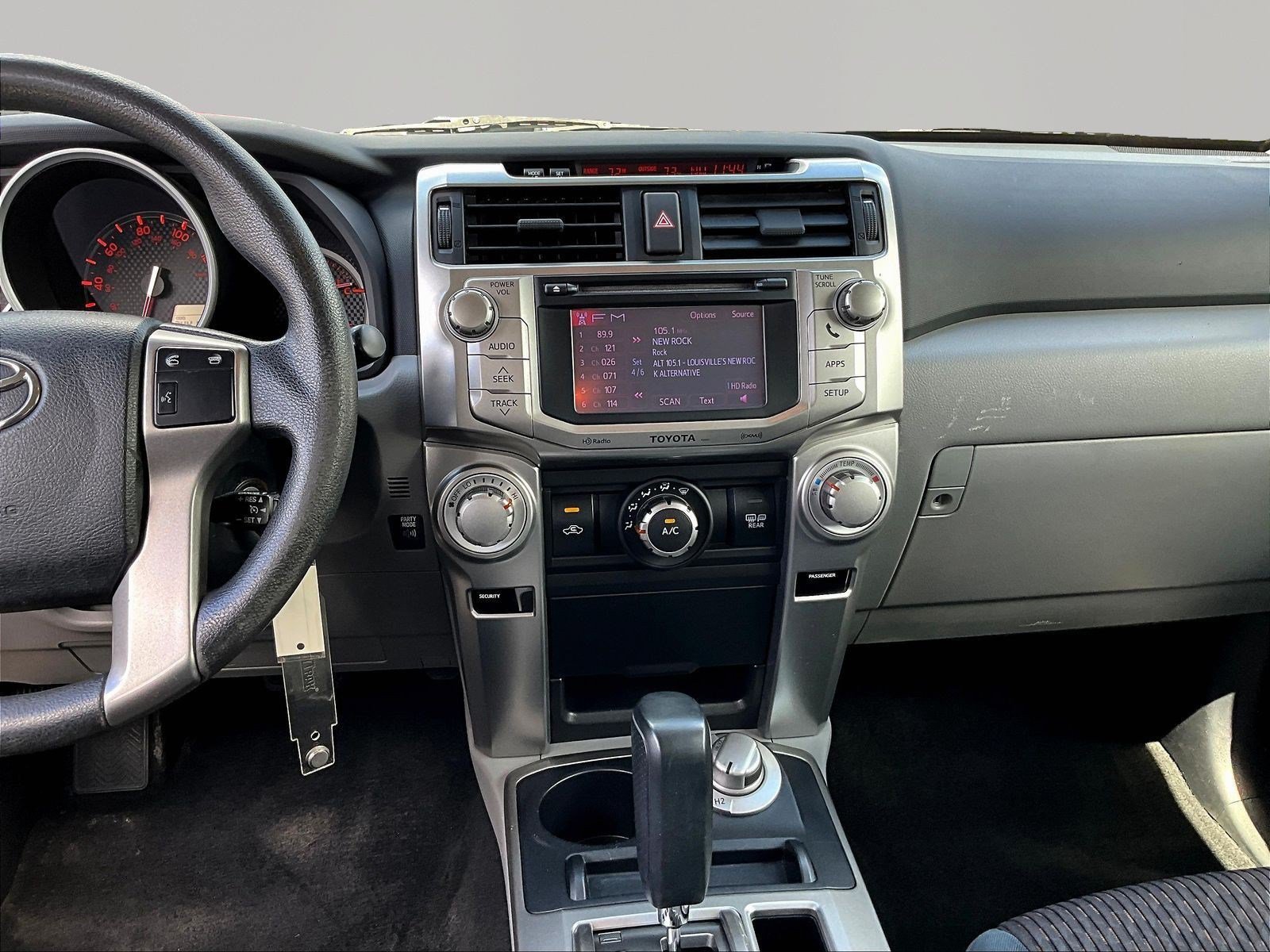 Used 2013 Toyota 4Runner SR5 AWD/4WD image 9