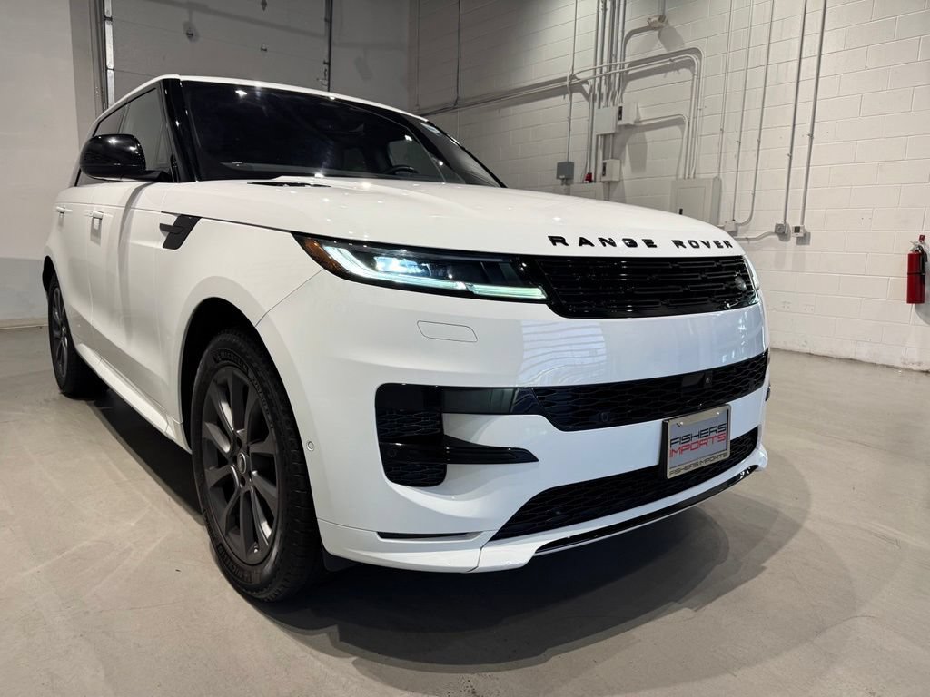 Used 2023 Land Rover Range Rover Sport SE Dynamic AWD/4WD image 3