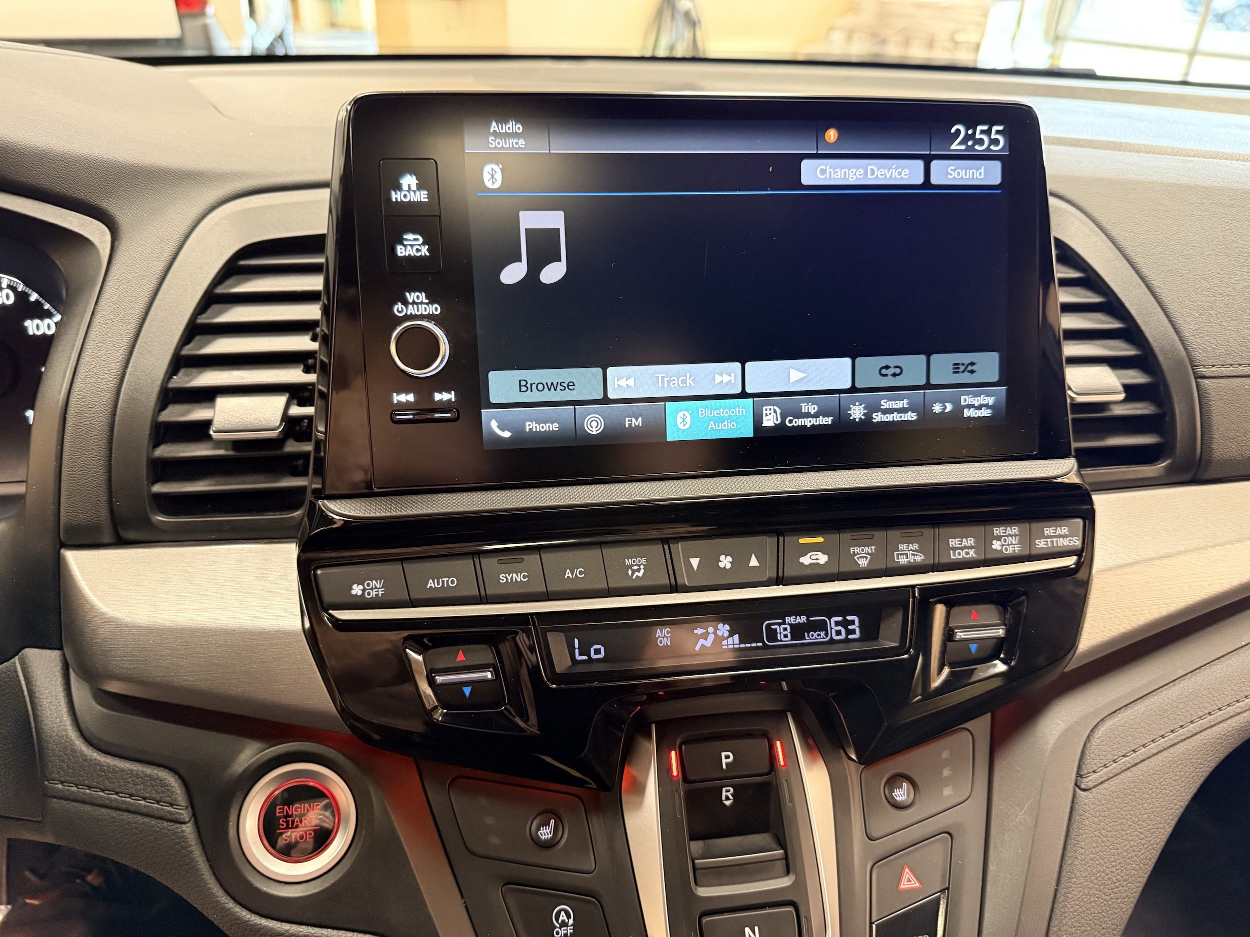 Used 2025 Honda Odyssey Sport-L image 16