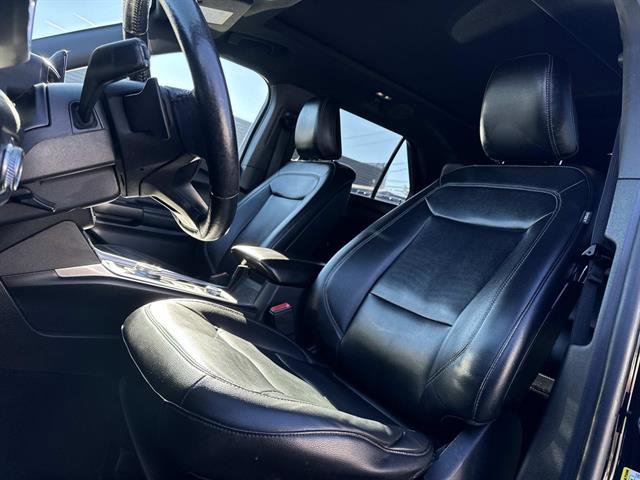 Used 2020 Ford Explorer XLT w/ Equipment Group 202A image 26