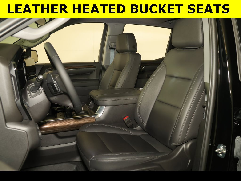 Used 2023 Chevrolet Silverado 1500 LT Trail Boss w/ LT Trail Boss Premium Package image 3