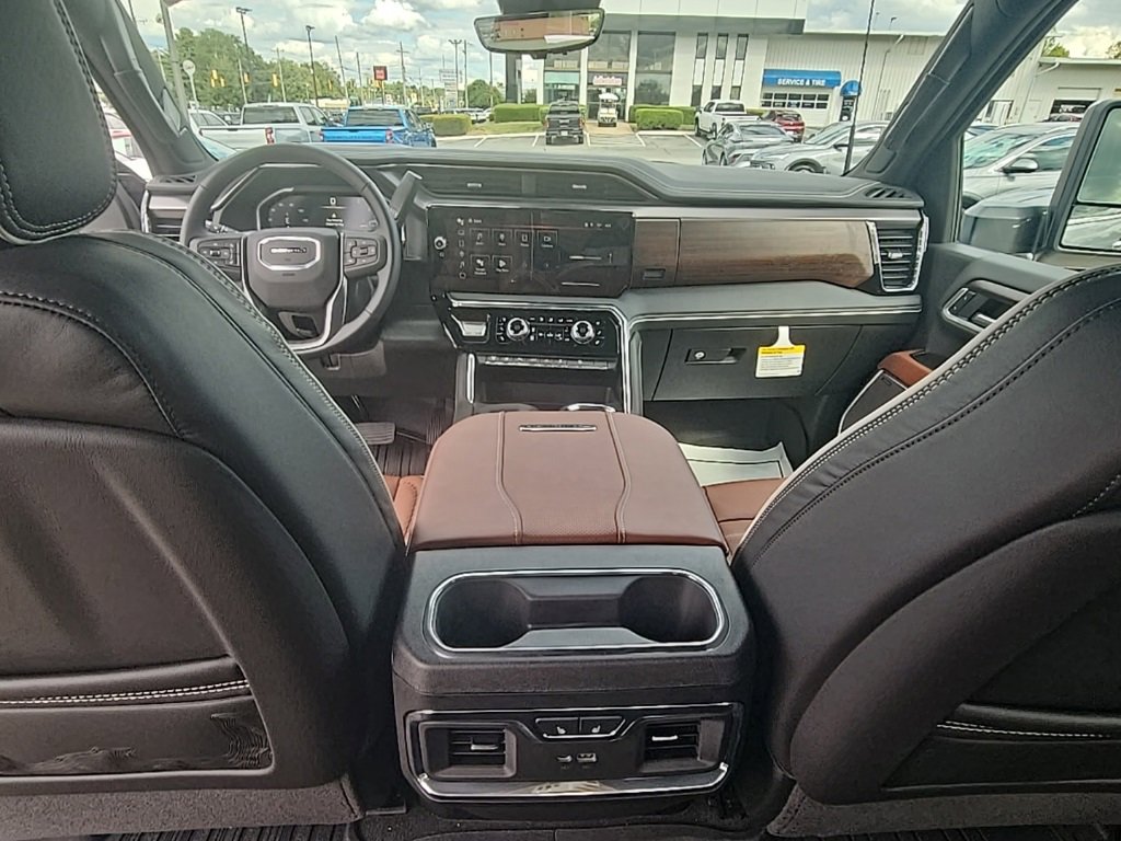 New 2026 GMC Sierra 2500 Denali Ultimate image 17