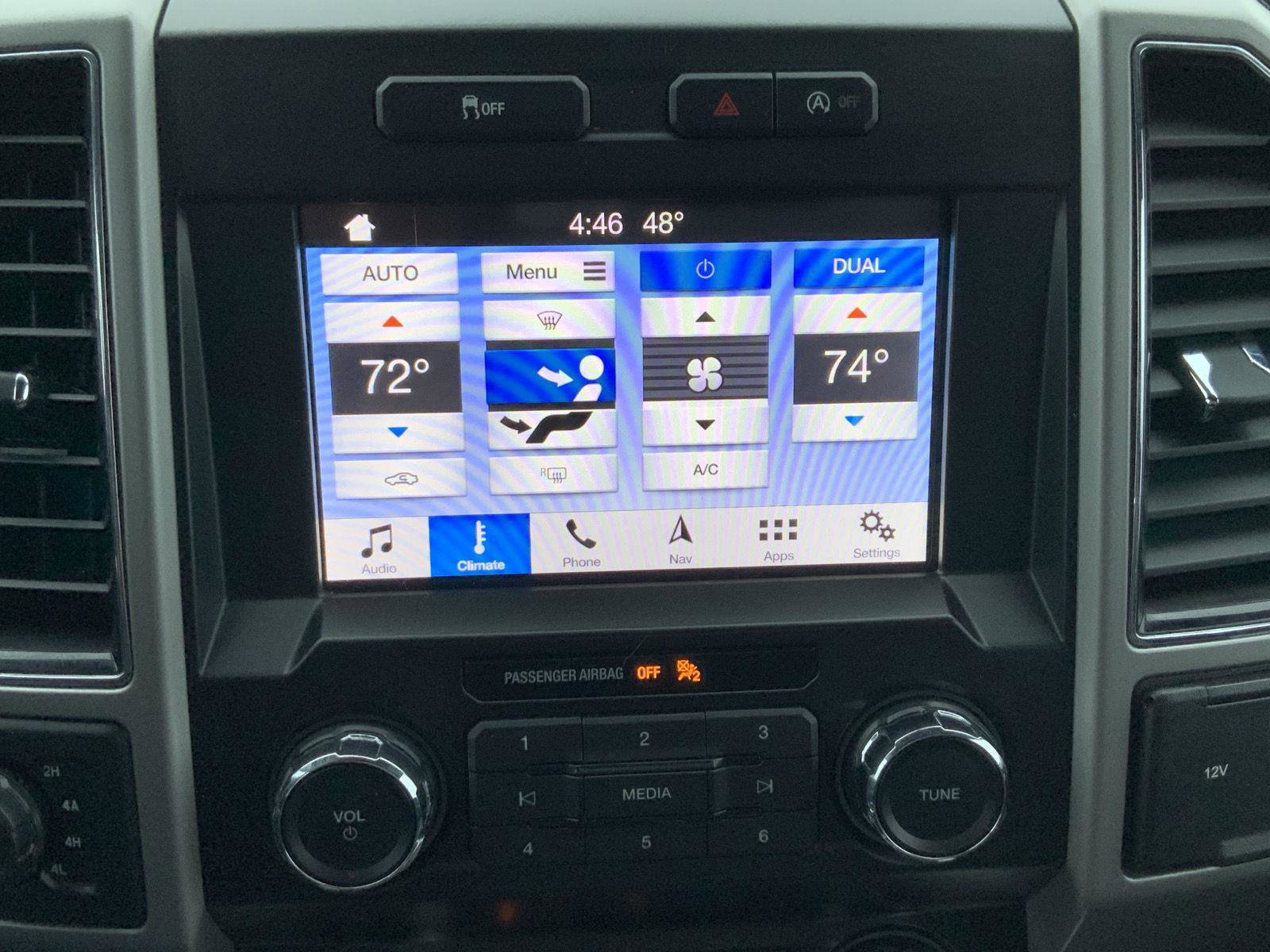 Used 2019 Ford F150 Lariat image 41