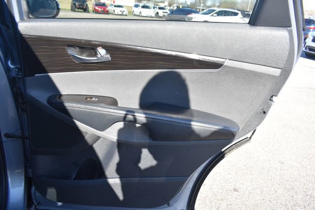 Used 2019 Kia Sorento EX image 43