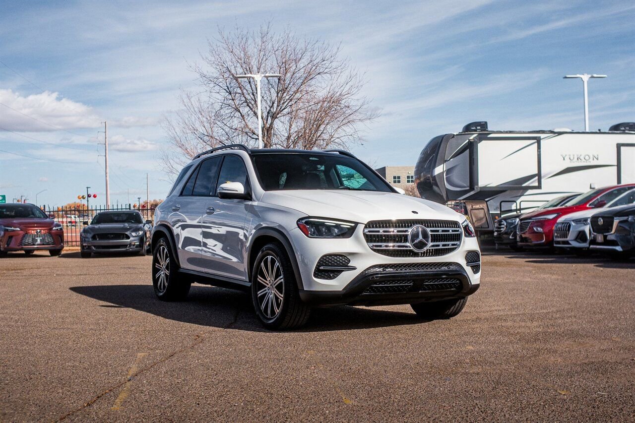 Used 2024 Mercedes-Benz GLE 350 4MATIC image 1