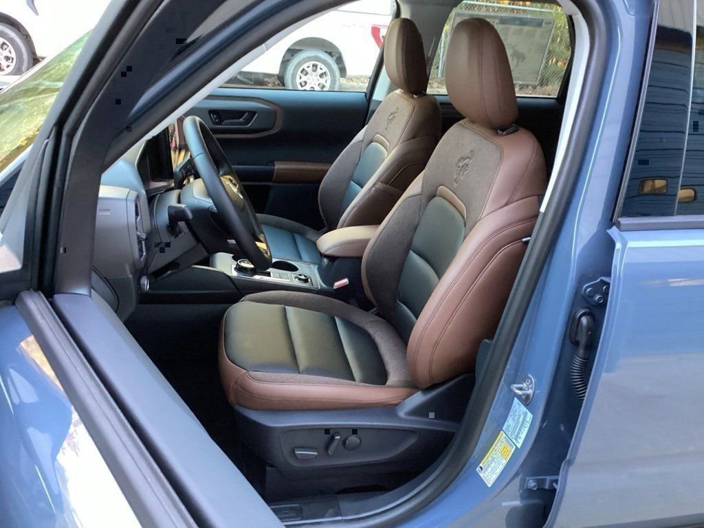 New 2025 Ford Bronco Sport Outer Banks w/ Outer Banks Tech Package+ AWD/4WD image 27