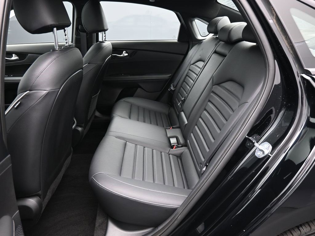 Used 2024 Kia Forte GT-Line w/ GT-Line Premium Package image 35