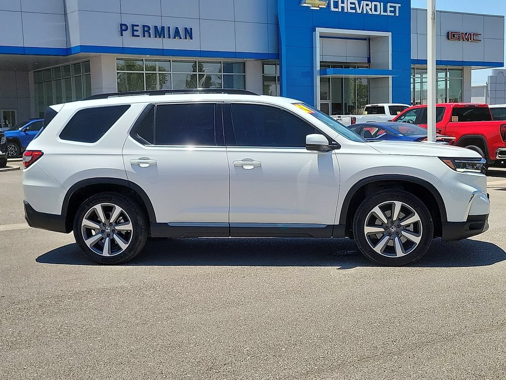 Used 2024 Honda Pilot Touring image 14