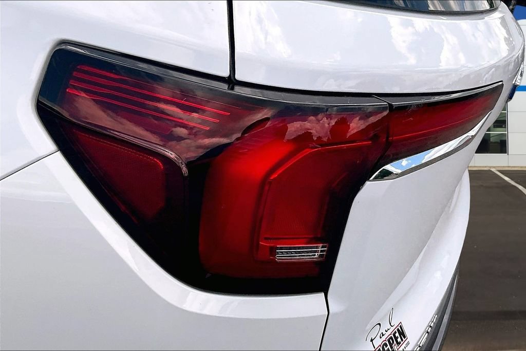 New 2027 GMC Terrain Elevation w/ Elevation Premium Package FWD image 25