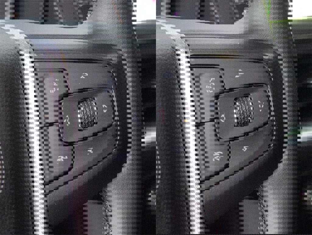 Certified 2023 GMC Yukon SLT w/ SLT Premium Package image 21