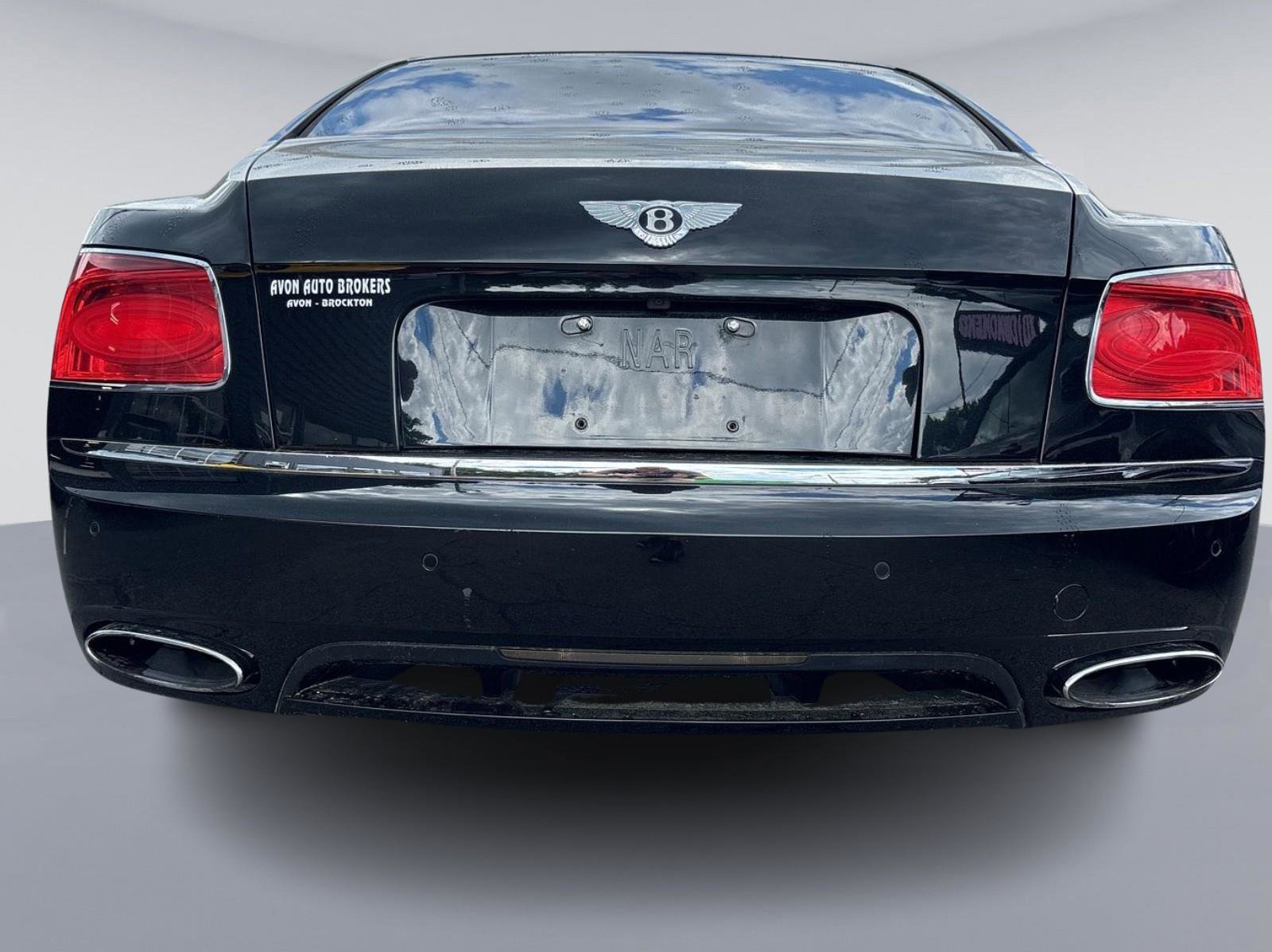 Used 2014 Bentley Flying Spur W12 image 3