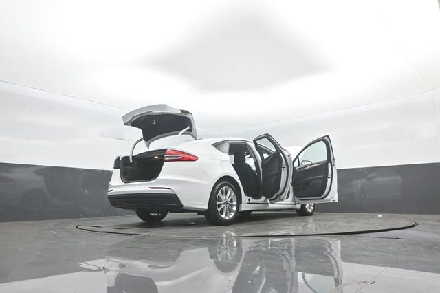 Certified 2019 Ford Fusion SE image 43