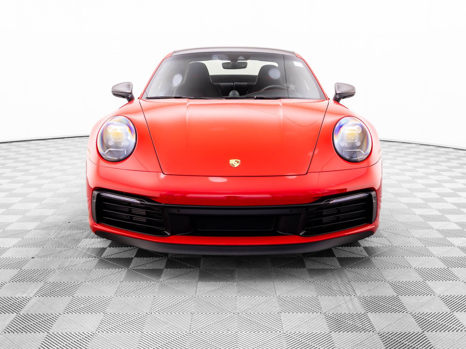 Used 2024 Porsche 911 Carrera T RWD image 9