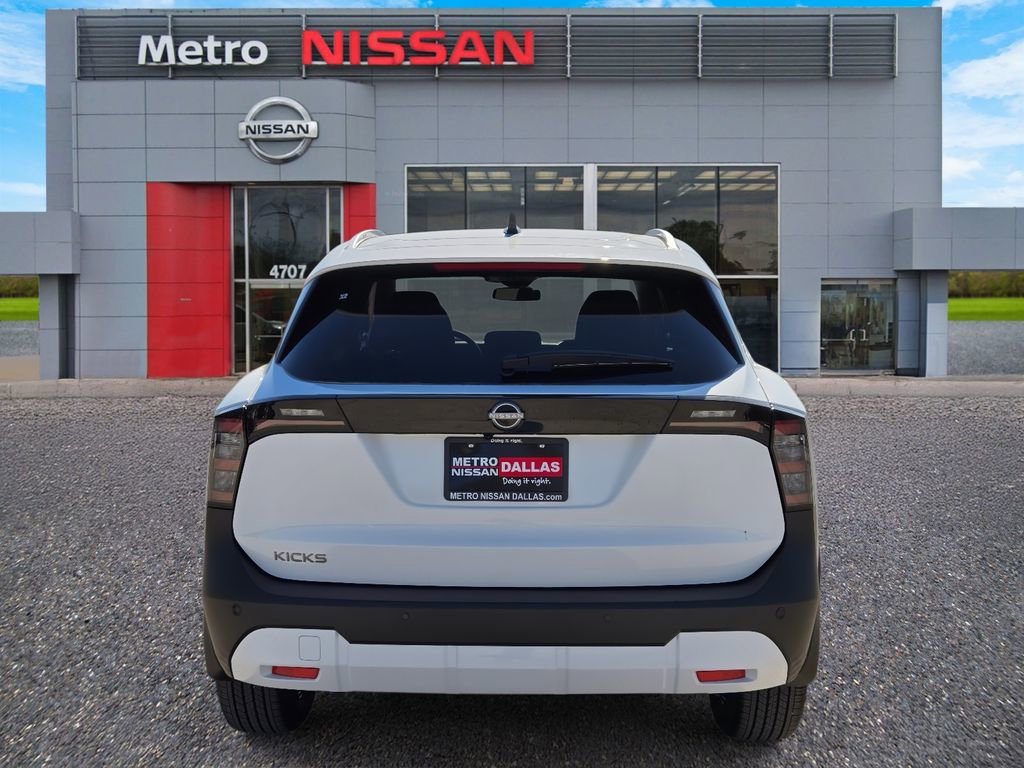 New 2026 Nissan Kicks SV image 5