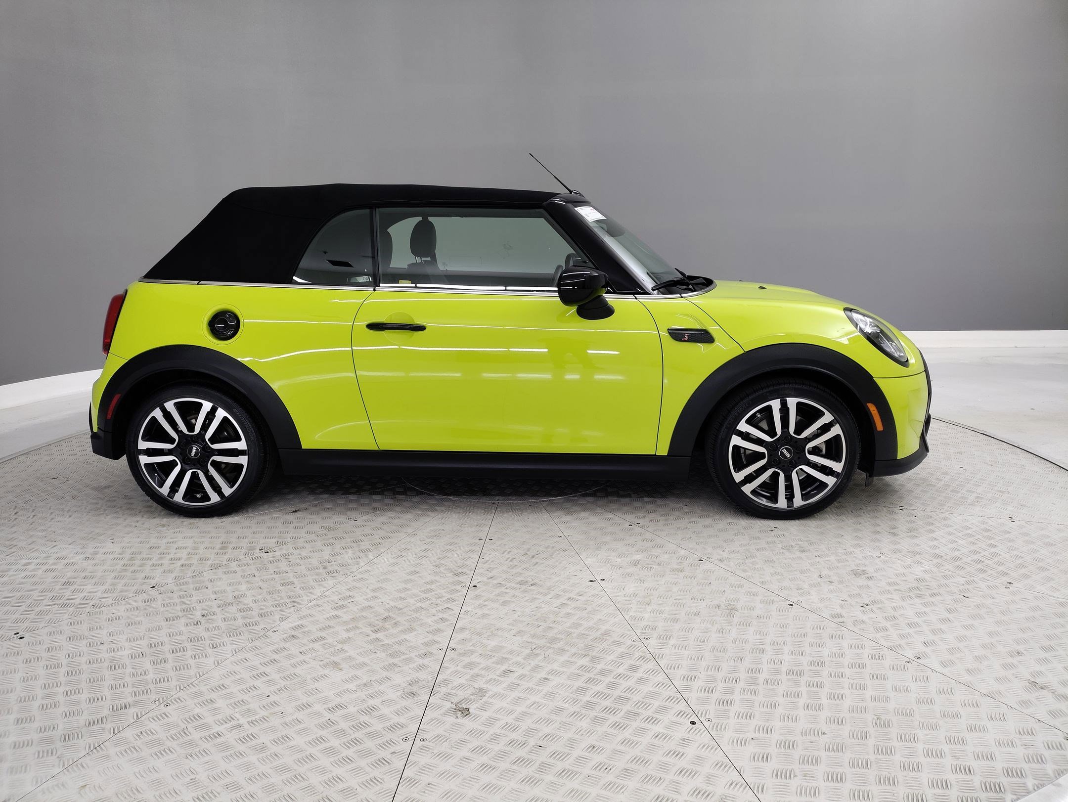 Certified 2023 MINI Cooper S image 2