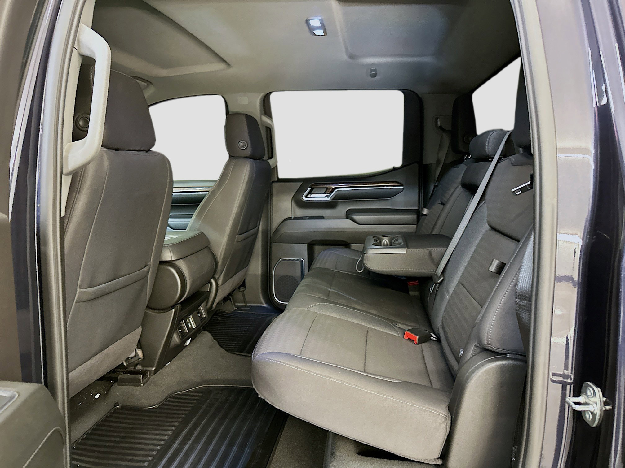 Used 2024 GMC Sierra 1500 Elevation image 29