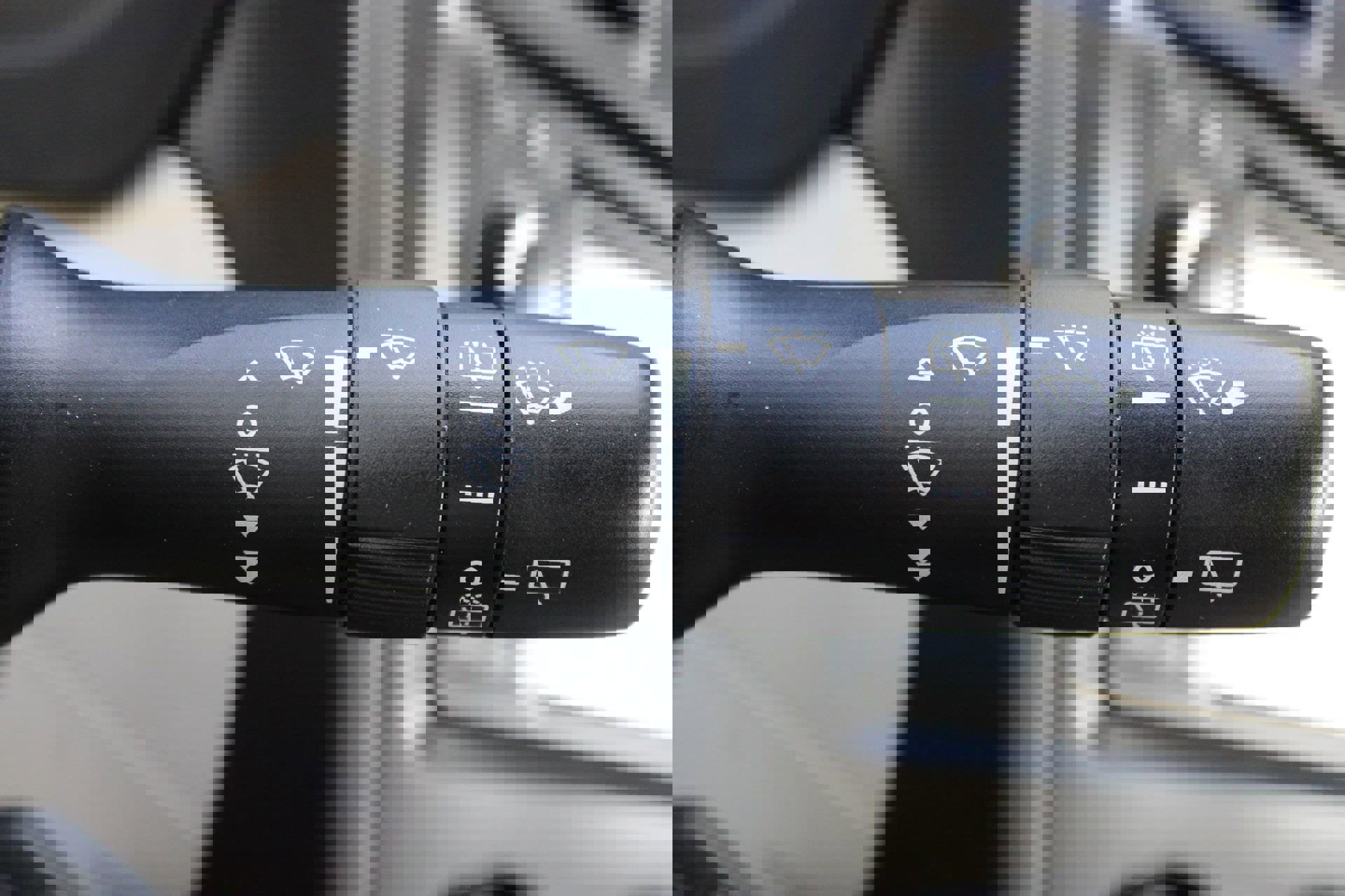 Used 2012 Subaru Impreza 2.0i Sport Limited image 29