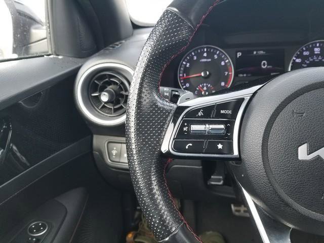 Used 2023 Kia Forte GT image 21