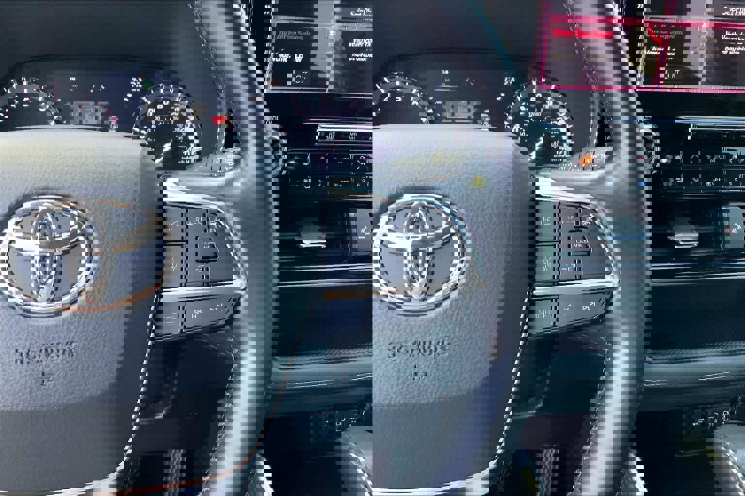 Used 2020 Toyota Highlander Limited AWD/4WD image 24