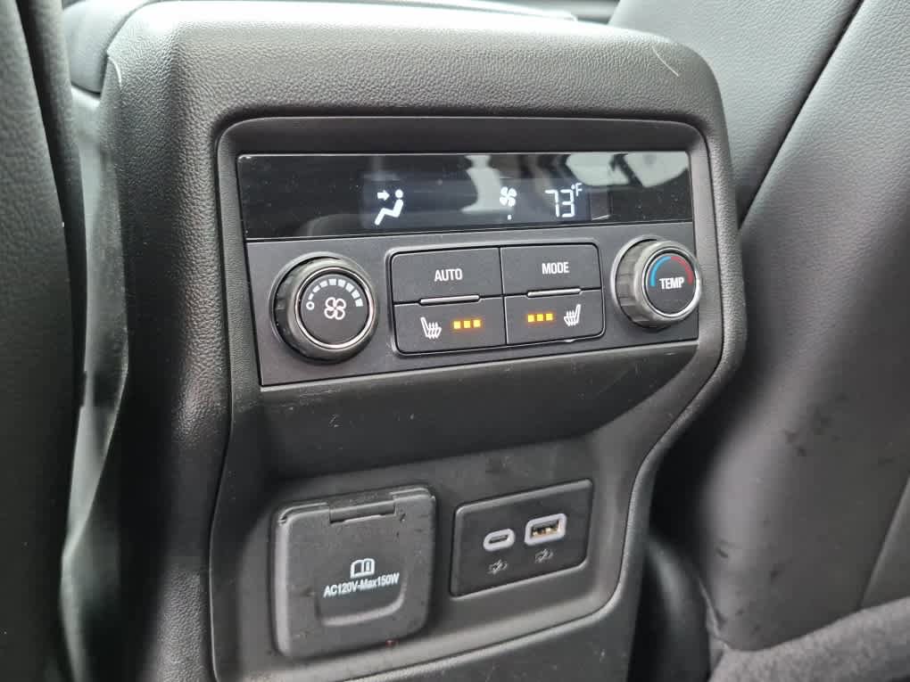 Used 2023 GMC Acadia Denali w/ Denali Ultimate Package AWD/4WD image 9
